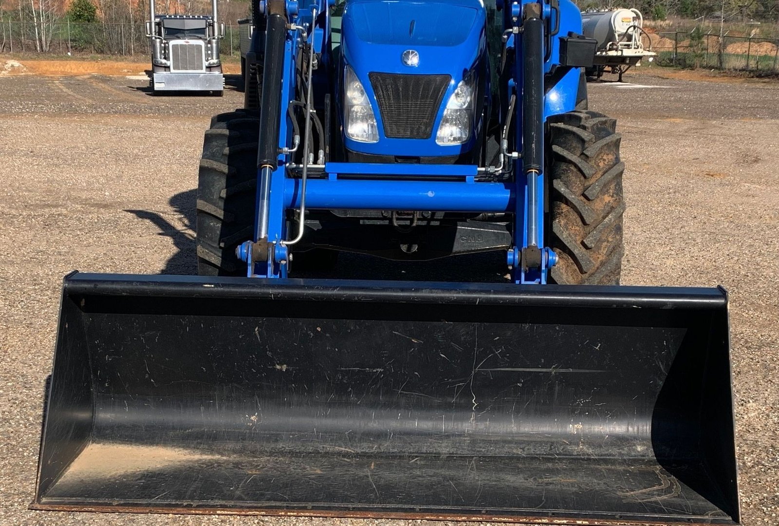 2017 New Holland T4.110 13