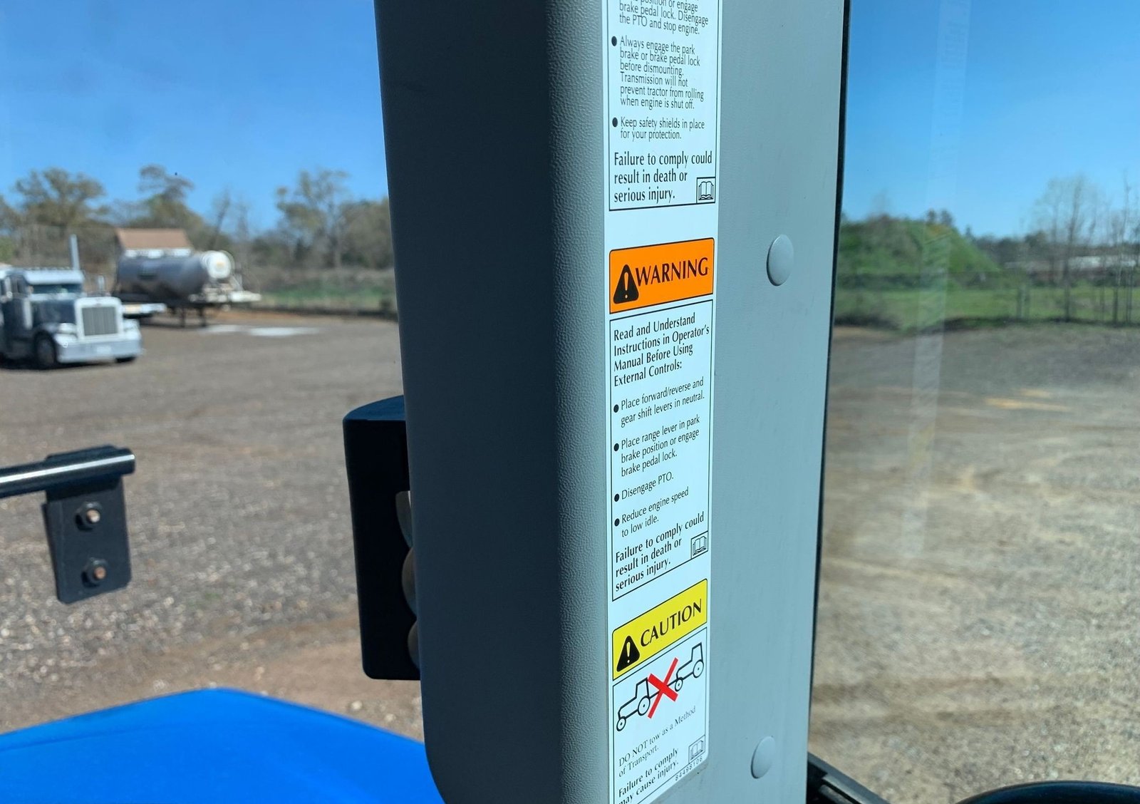 2017 New Holland T4.110 43