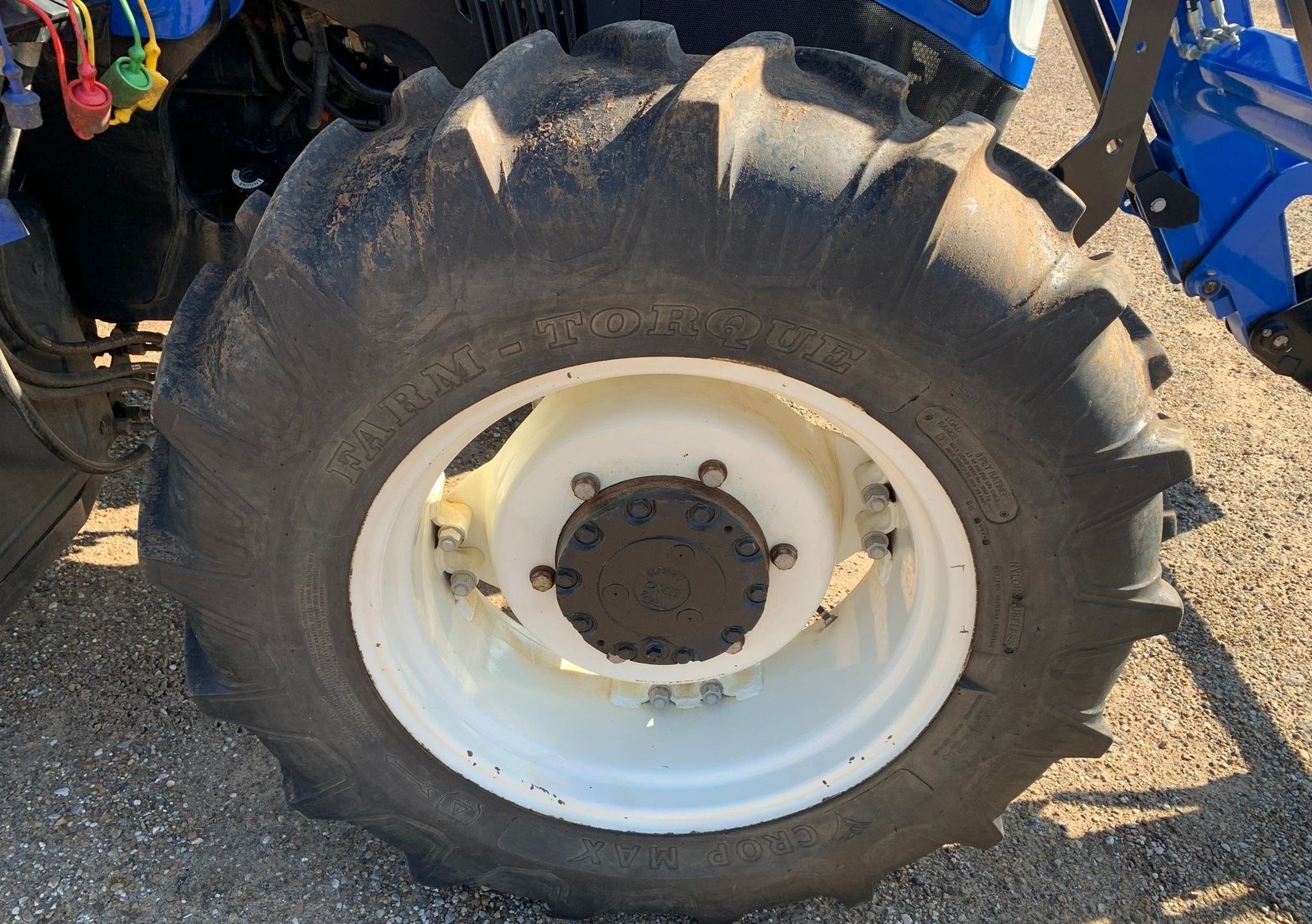 2017 New Holland T4.110 56