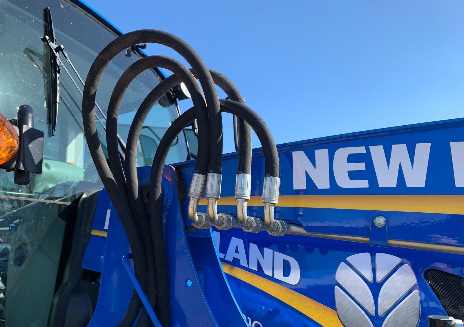 2017 New Holland T4.110 69