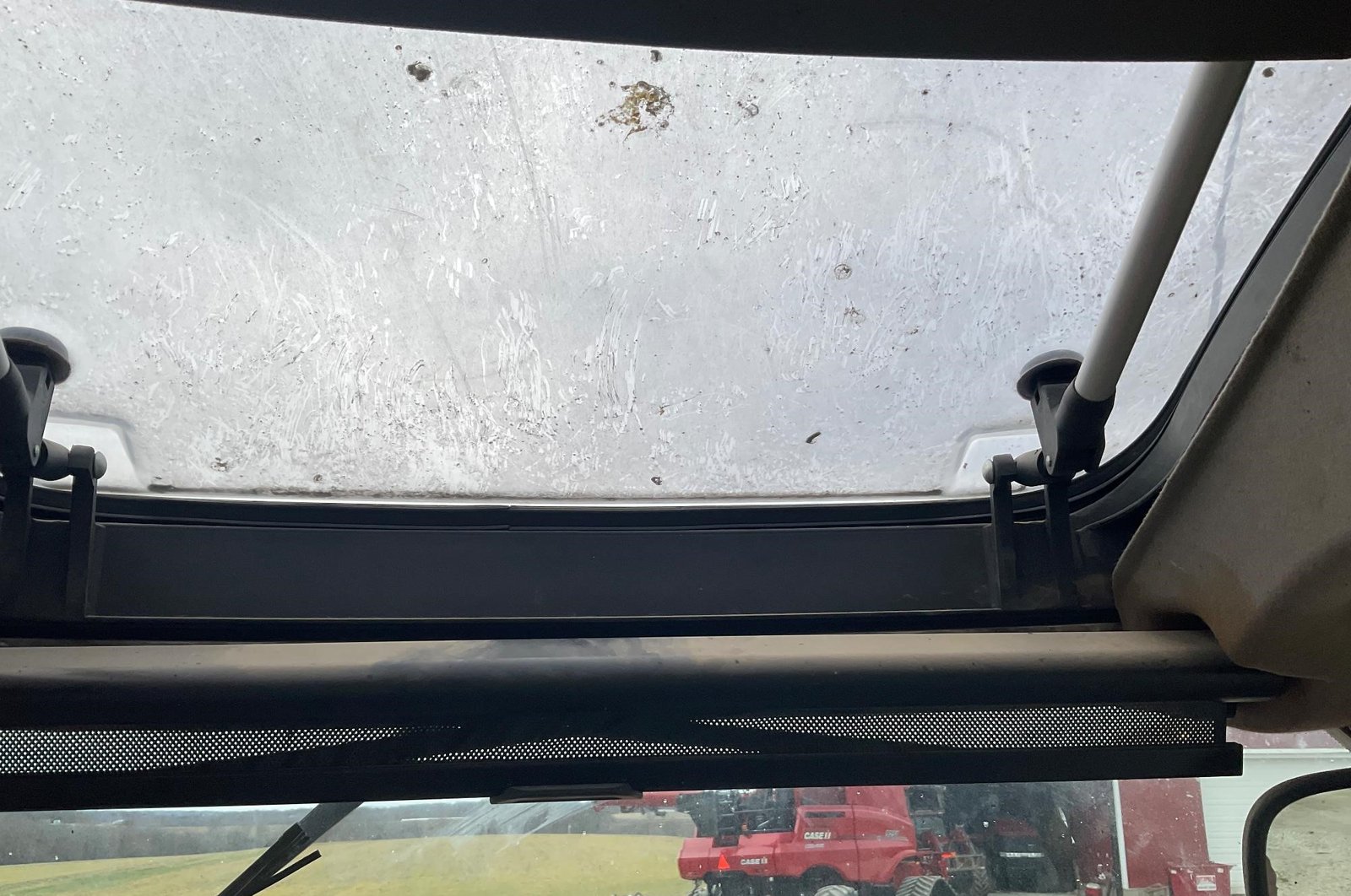 2011 Case IH Maxxum 140 23