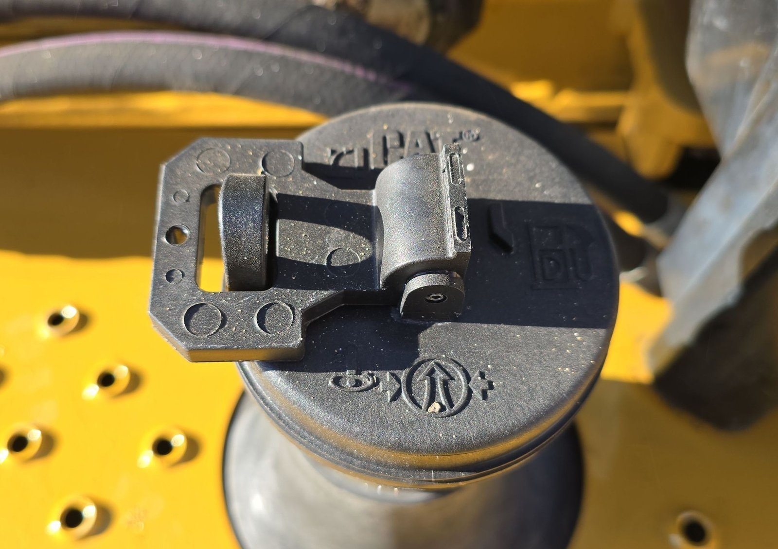 2017 Caterpillar 430F2 35