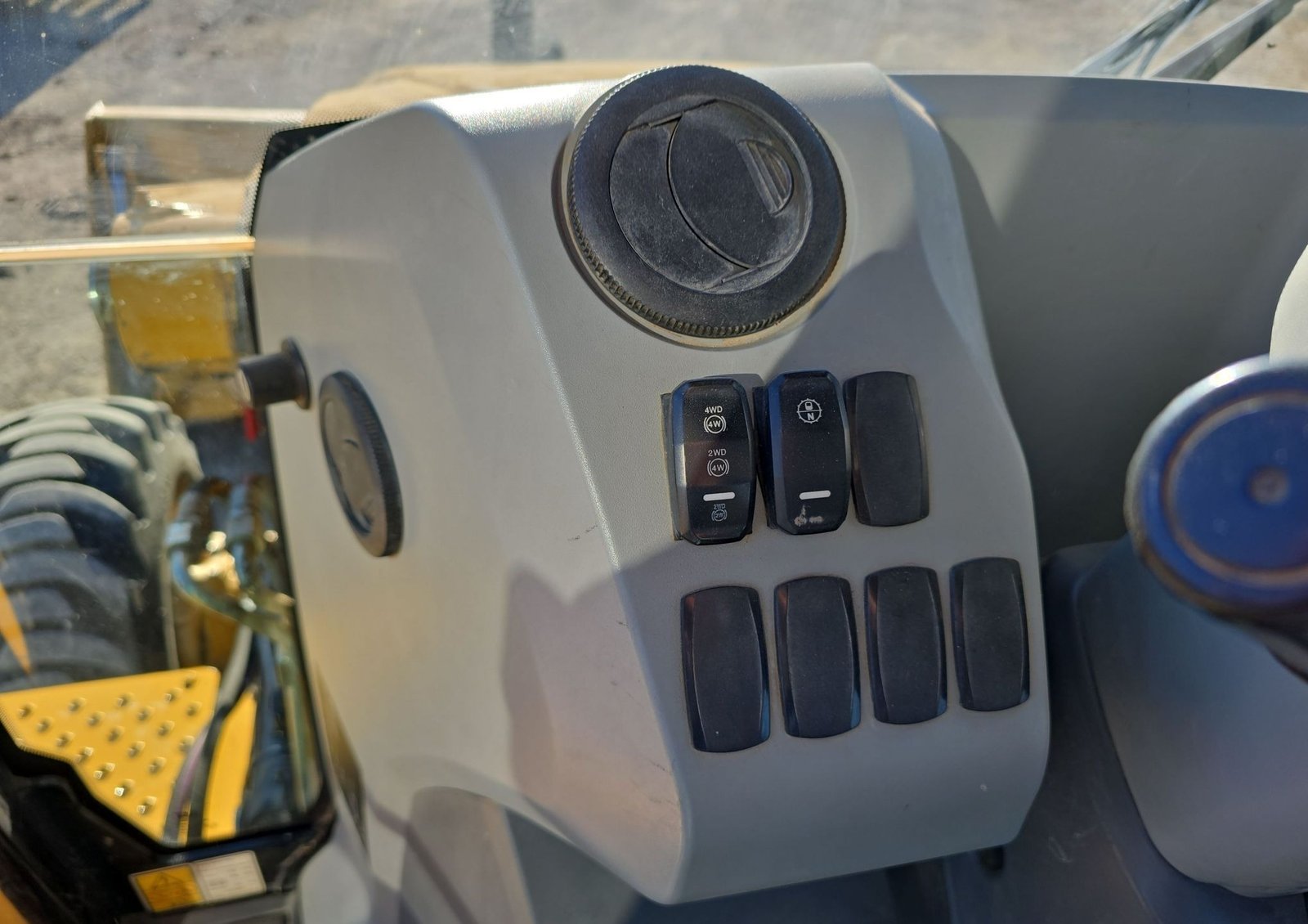 2017 Caterpillar 430F2 48