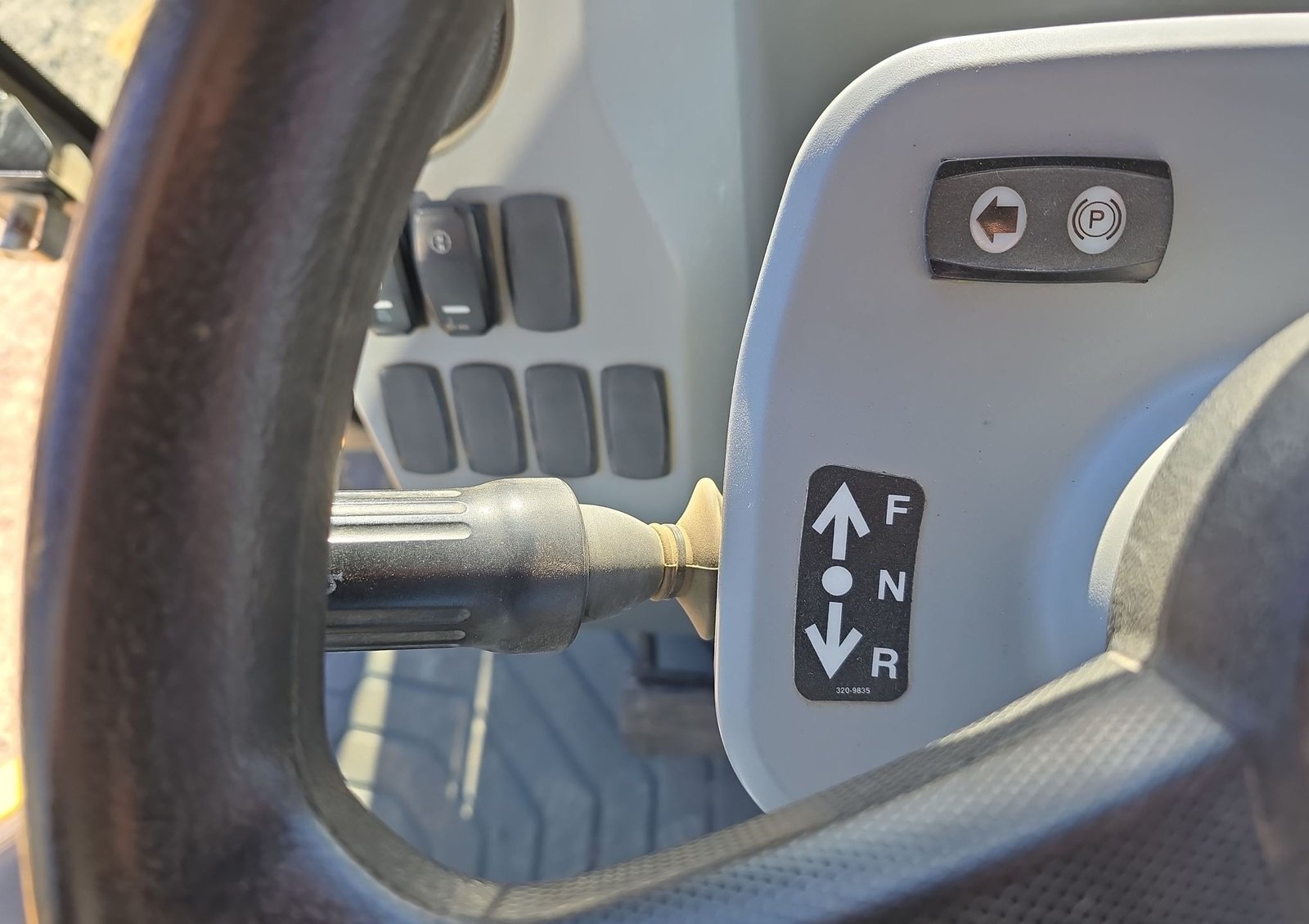 2017 Caterpillar 430F2 49