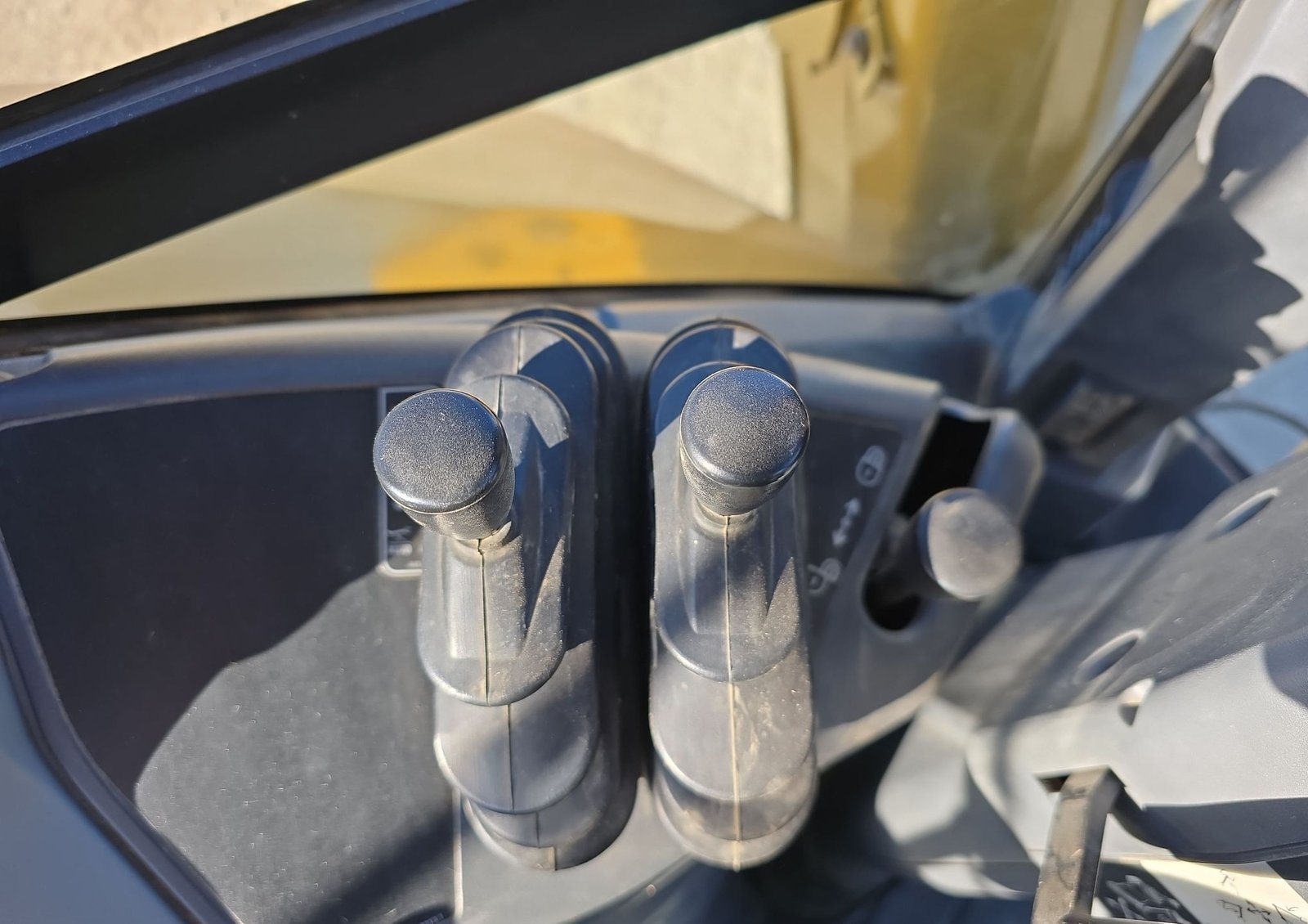 2017 Caterpillar 430F2 56