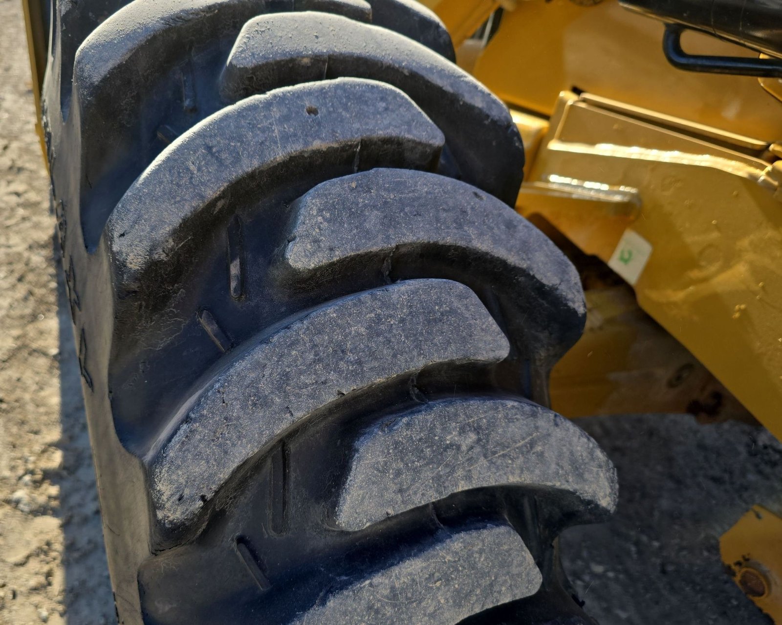 2017 Caterpillar 430F2 78