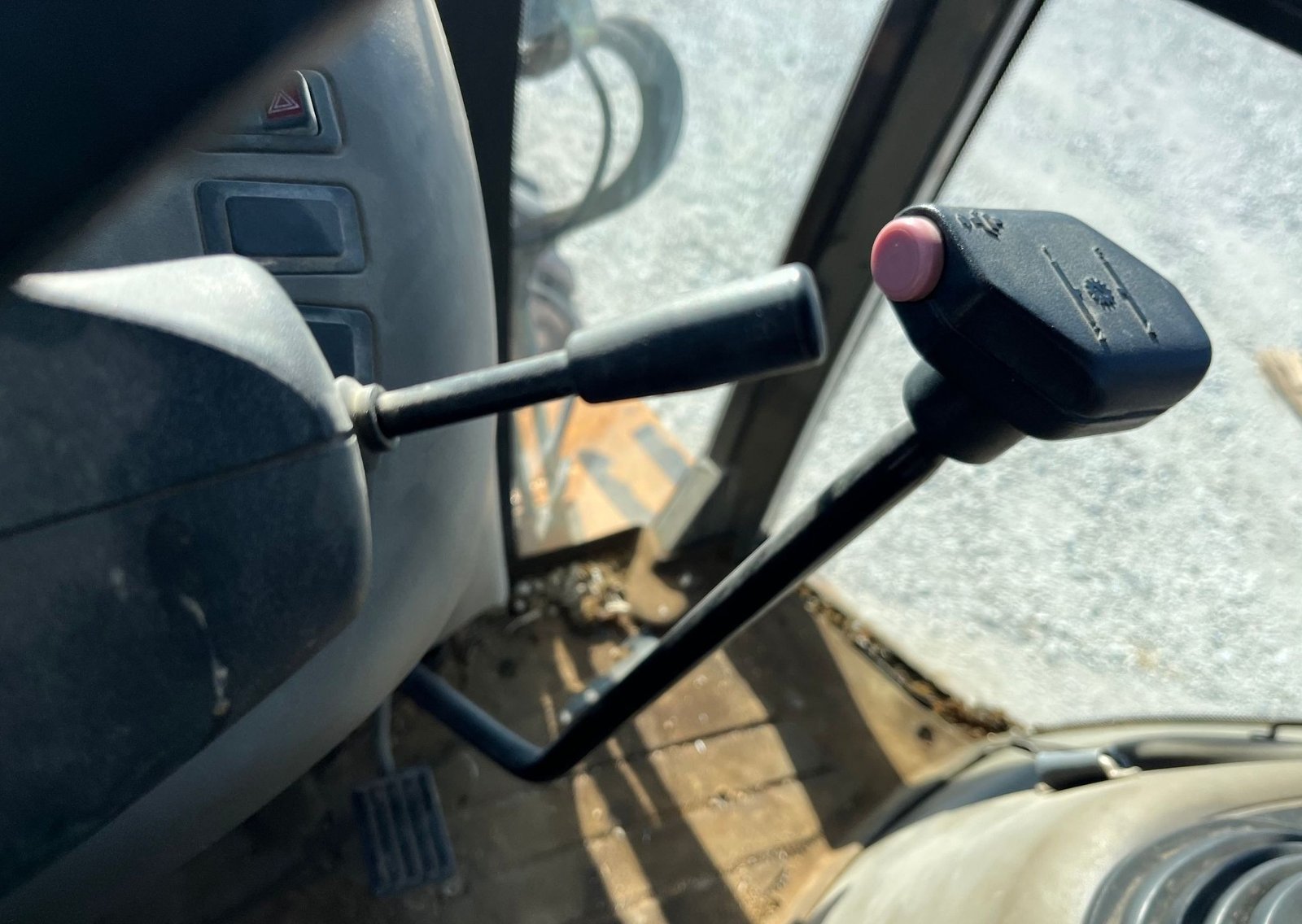 2007 Case 580 Super M II 74