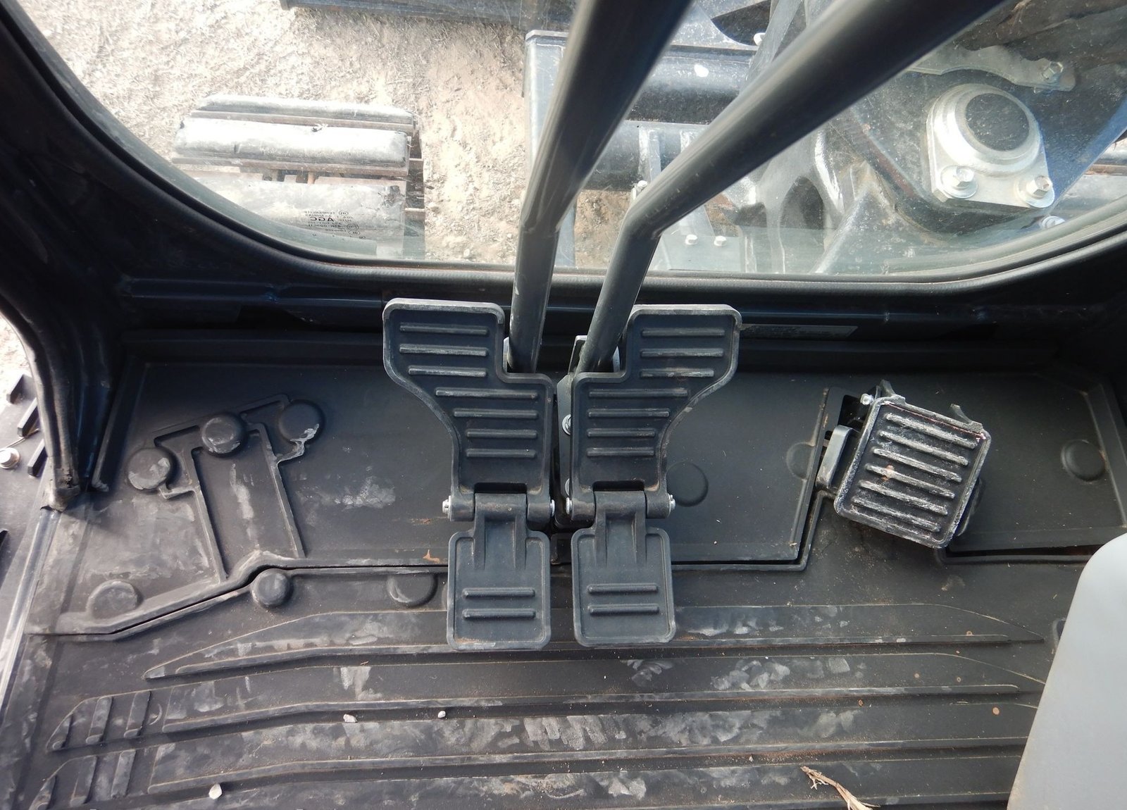 2019 Kubota KX040-4 32