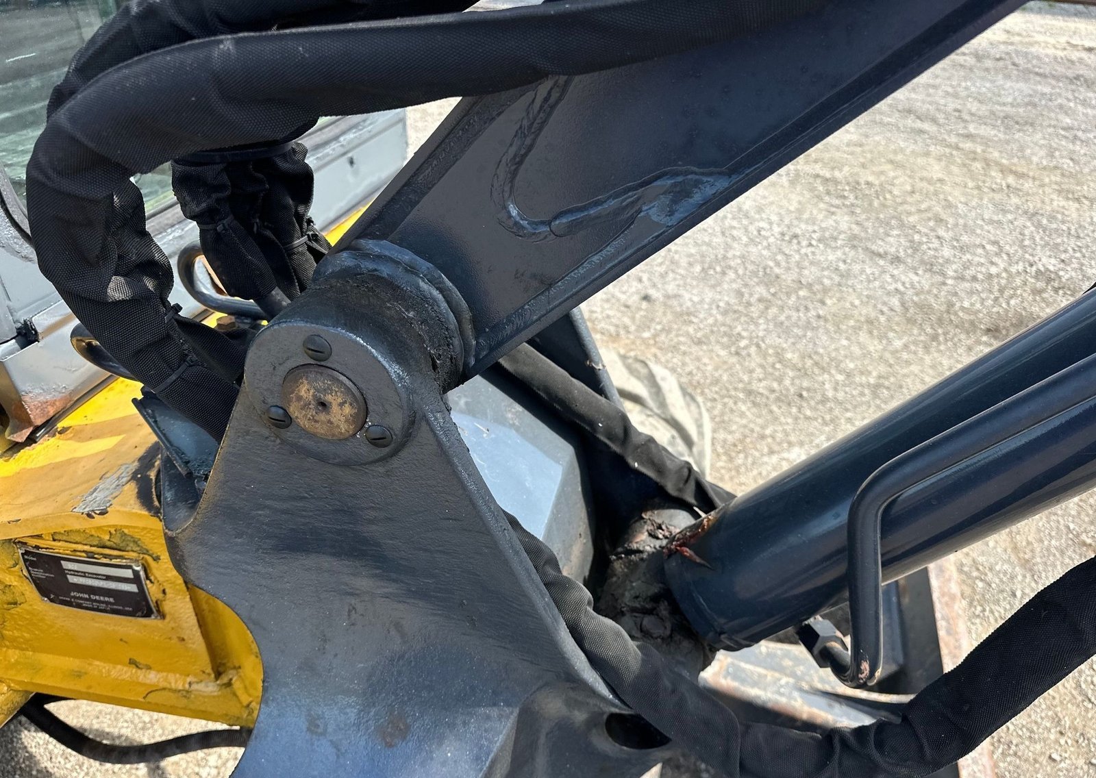 2014 John Deere 50G 31