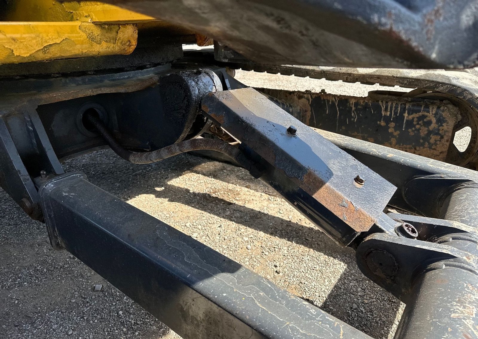 2014 John Deere 50G 59