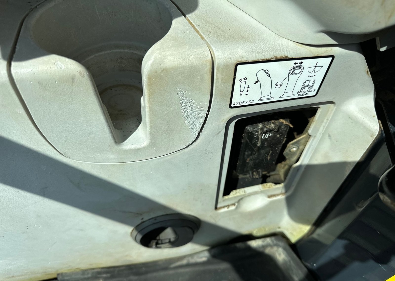 2014 John Deere 50G 79