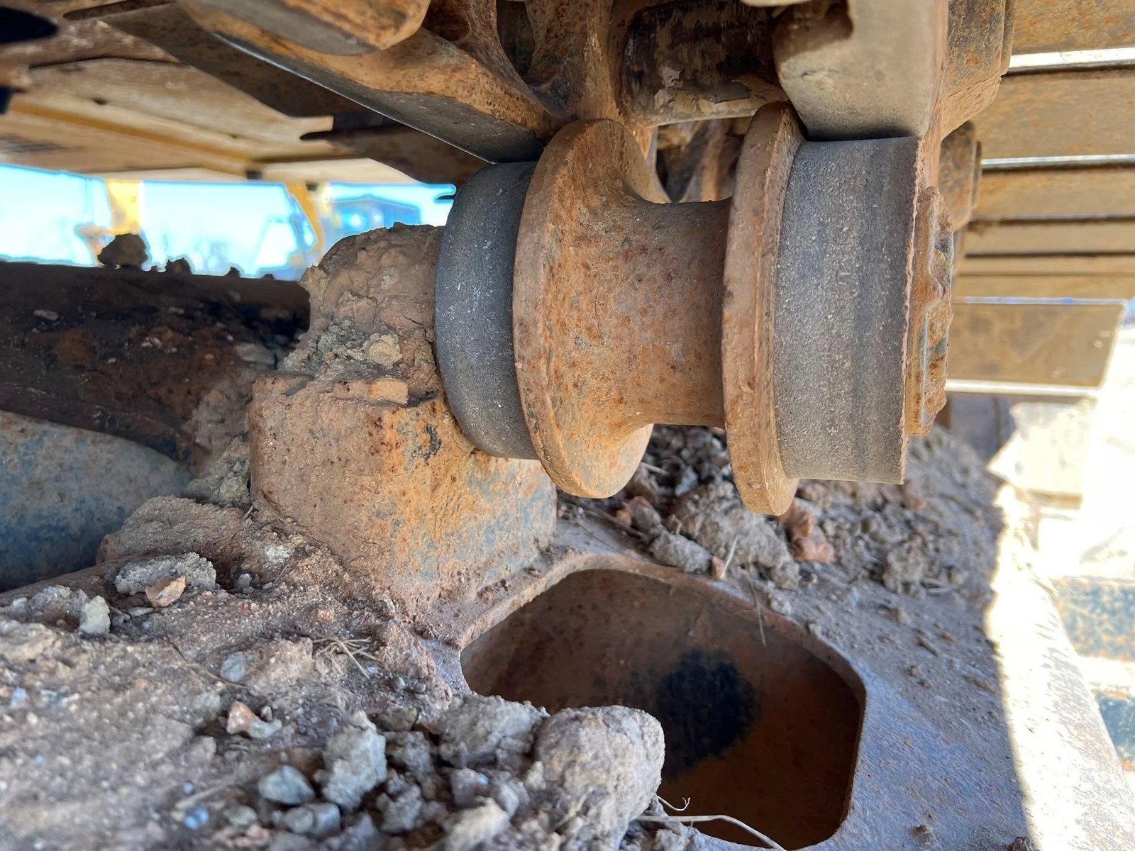 2005 Deere 160C LC 20