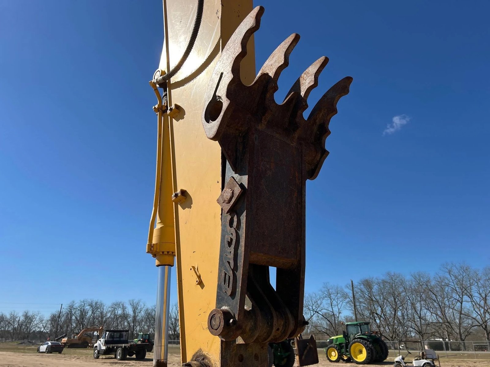 2005 Deere 160C LC 47