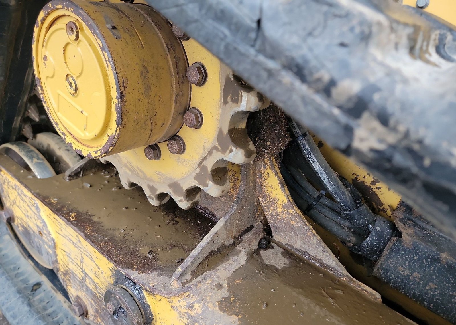 2013 Caterpillar 299DXHP 43