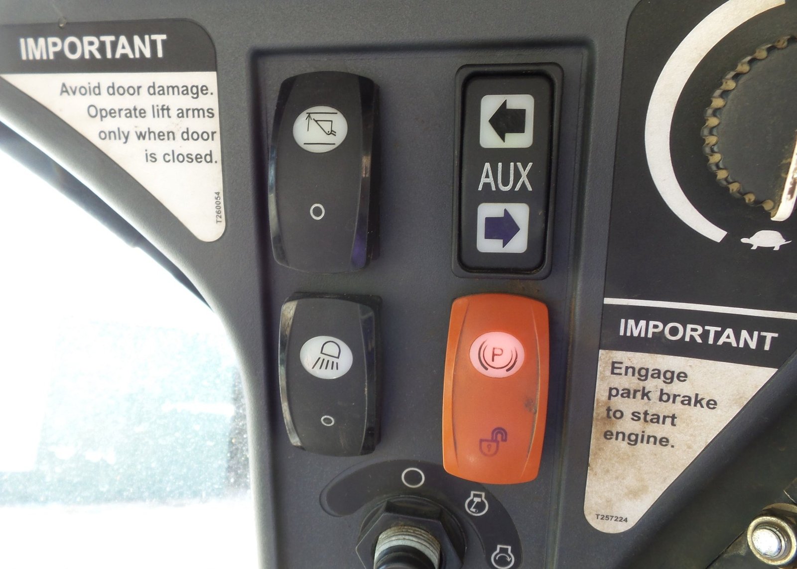 2013 John Deere 333D 38