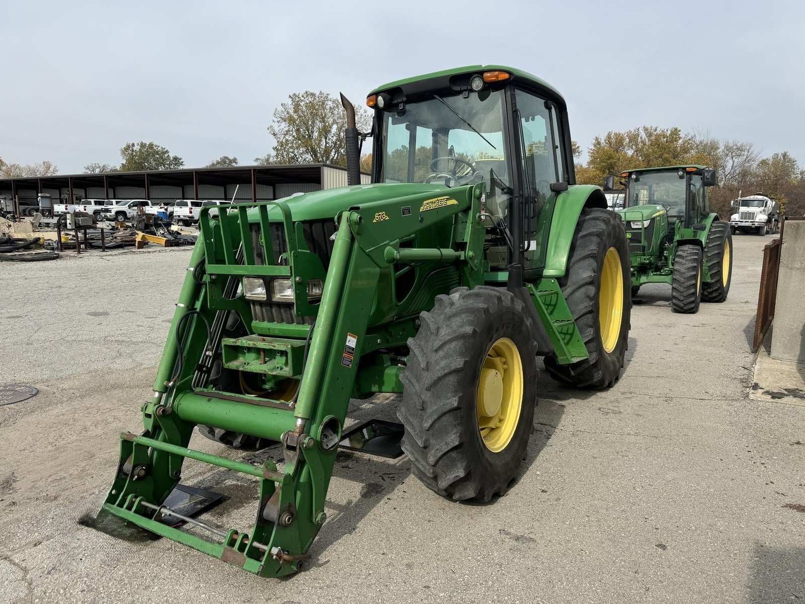 2011 John Deere 7130 3