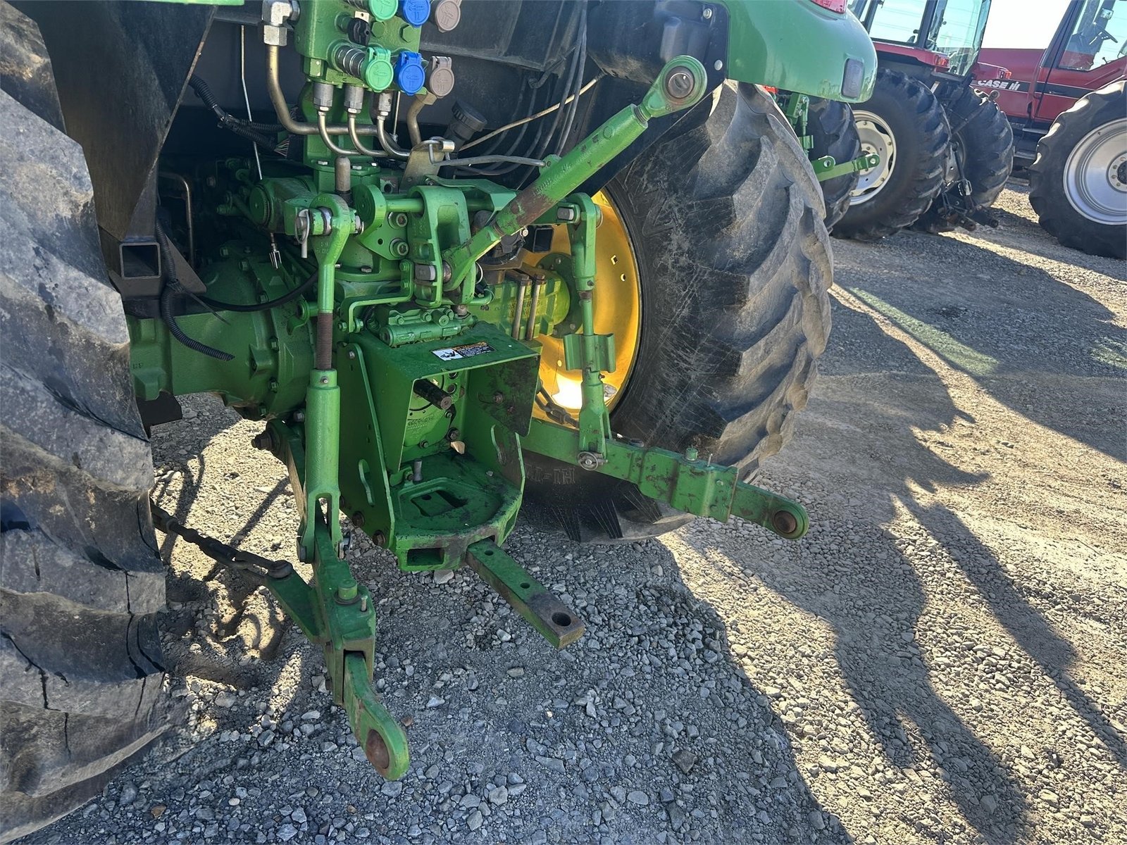 2014 John Deere 5085E 14