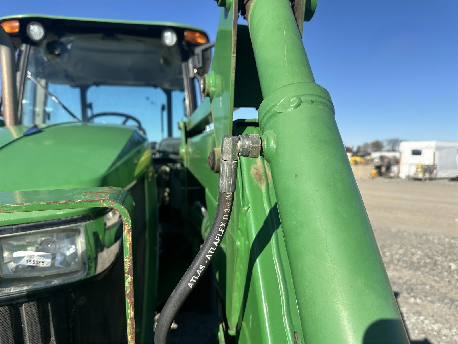 2014 John Deere 5085E 19